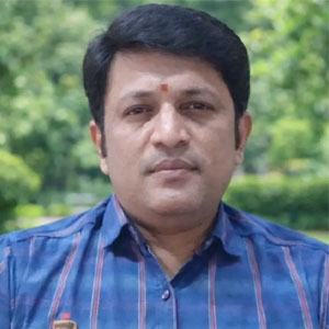 Dr. Parameshwara P